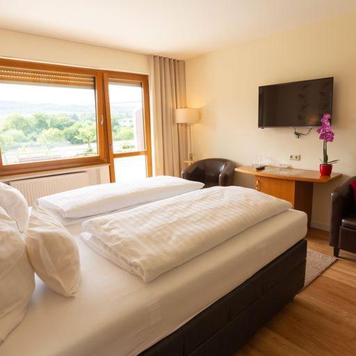 Hotel Zehnthof Ürzig Esterno foto